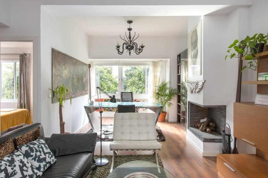 Lujoso Apartamento Con Patio En Triana Sevilla Exterior photo